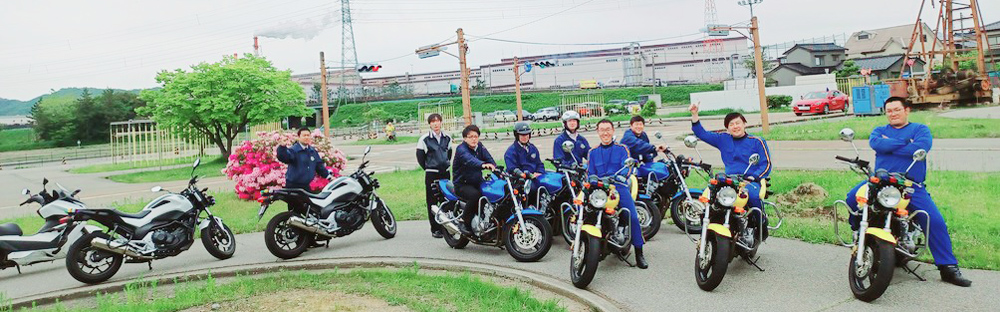 みんなでバイク画像